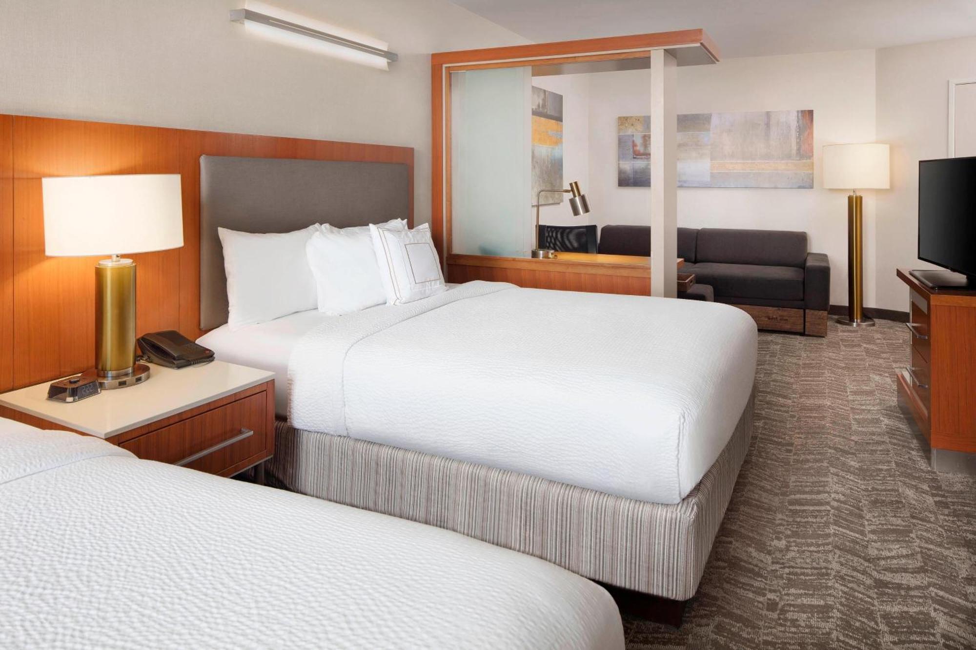 Springhill Suites Indianapolis Downtown Екстер'єр фото