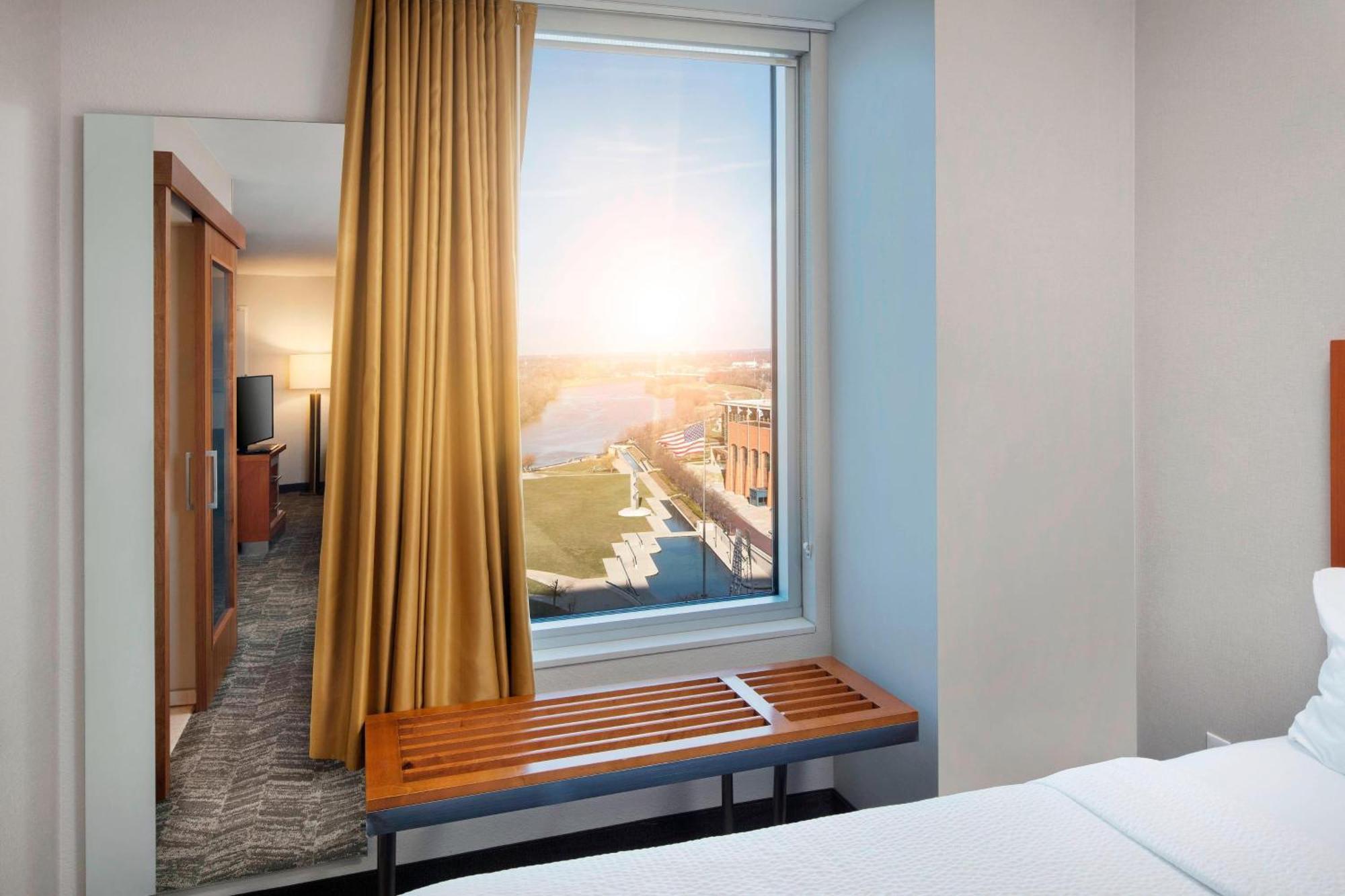 Springhill Suites Indianapolis Downtown Екстер'єр фото